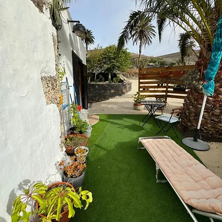 Casa Palmera Y Casa Datil Apartment Haria